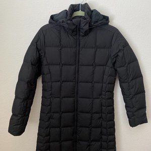 Patagonia Women's Down With it Parka Hooded Jacket